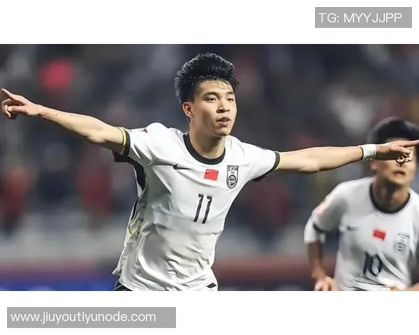 彭啸重返泰山队王钰栋对话成为焦点引发关注