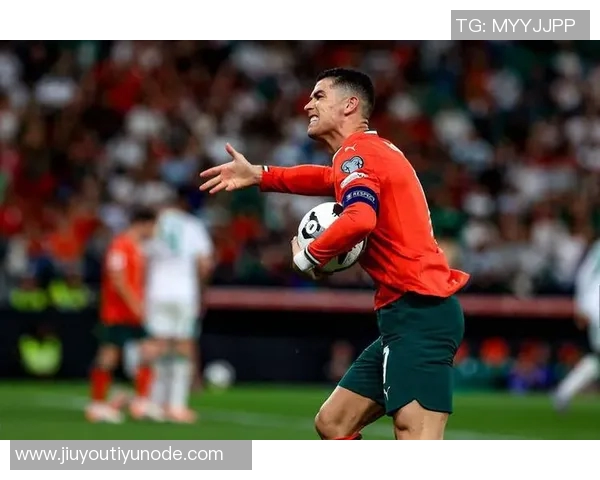 C罗点球失误遭凯莱赫神勇扑救葡萄牙错失良机